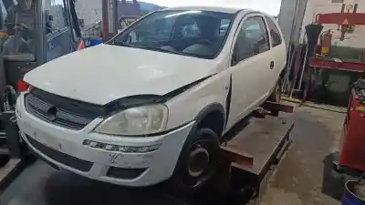 Scrapping Vehicle opel corsa c 1.7 16v di of the year 2002 powered y17dtl