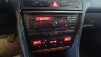 Veículo de Sucata audi a6 berlina (4b2) 2.5 tdi quattro do ano 2000 alimentado ake