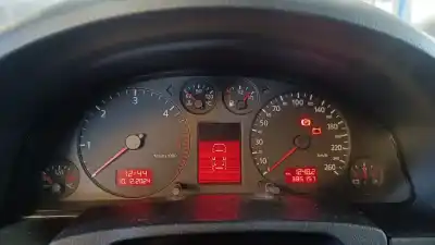 Veículo de Sucata audi a6 berlina (4b2) 2.5 tdi quattro do ano 2000 alimentado ake