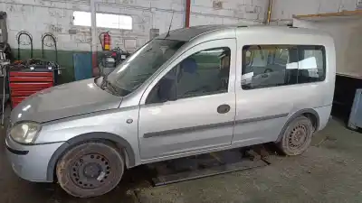 Vehículo de desguace OPEL COMBO  del año 2005 con motor Z13DT