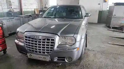 Vehicul casat chrysler 300c touring (lx, le) 3.0 crd al anului 2012 alimentat exl