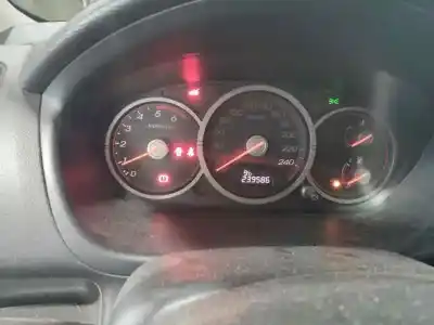 Veículo de Sucata honda civic vii hatchback (eu, ep, ev) 1.7 ctdi (ep4, eu9) do ano 2005 alimentado 4ee2