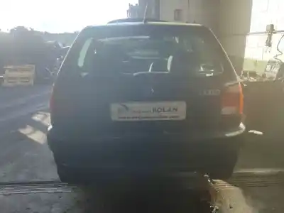 Veículo de Sucata volkswagen polo iii (6n1) 64 1.9 d do ano 1998 alimentado aef