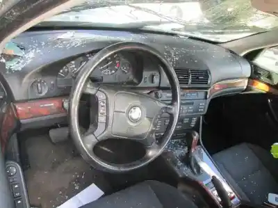 Scrapping Vehicle bmw 5 (e39) 523 i of the year 1999 powered 256s4