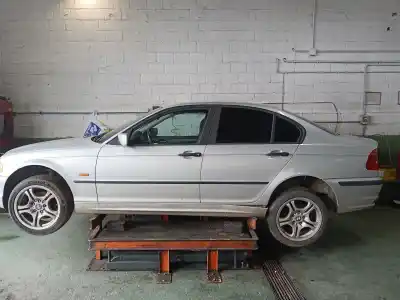 Veículo de Sucata BMW 3 (E46) 320 D do ano 2001 alimentado 204D1