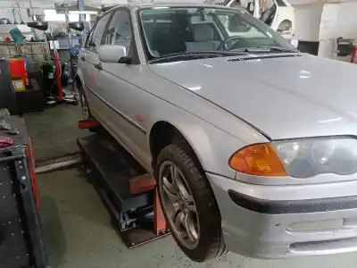 Veículo de Sucata bmw 3 (e46) 320 d do ano 2001 alimentado 204d1