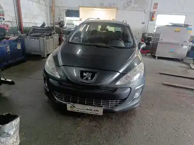 Véhicule à la ferraille peugeot 308 sw i (4e_, 4h_) 2.0 hdi de l'année 2008 alimenté rhr