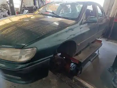 Sloopvoertuig peugeot 406 (8b) 1.9 td van het jaar 1997 aangedreven d8b