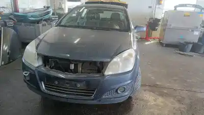 Vehicul casat opel astra h sedán (a04) 1.7 cdti (l69) al anului 2009 alimentat z17dtr