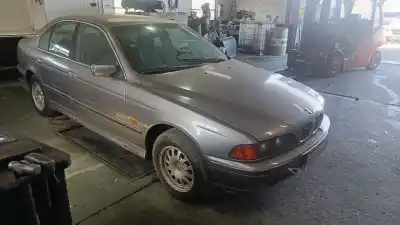 Veículo de Sucata bmw 5 (e39) 528 i do ano 1998 alimentado 286s1