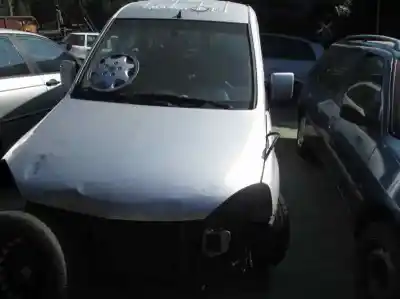 Veículo de Sucata opel combo cargo do ano 2004 alimentado y17dtl