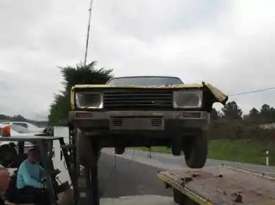 Veicolo di demolizione seat 131 basico dell'anno 1981 alimentato 