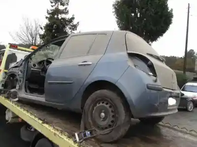 Veículo de Sucata renault clio iii pack dynamique do ano 0 alimentado 