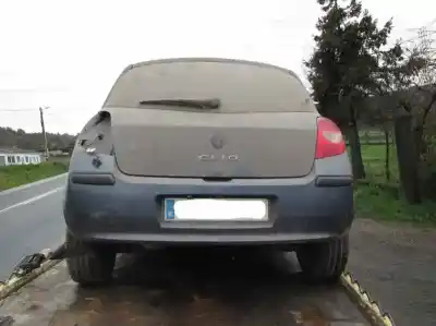 Veículo de Sucata renault clio iii pack dynamique do ano 0 alimentado 