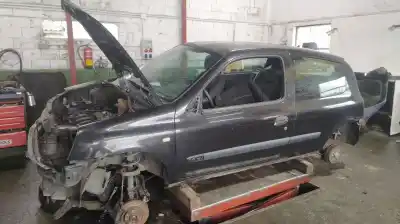 Vehicul casat renault clio ii fase ii (b/cb0) authentique al anului 2005 alimentat k4j c7