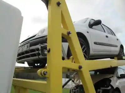 Veicolo di demolizione renault clio ii fase i (b/cbo) 1.9 d alize dell'anno 2001 alimentato f8q p6 Veicolo di demolizione renault clio ii fase i (b/cbo) 1.9 d alize dell'anno 2001 alimentato f8q p6