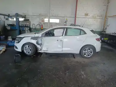 Здавання транспортного засобу renault megane iv fastback (b9a/m/n_) 1.5 dci 90 (b9a1) року 2016 потужний k9k 656