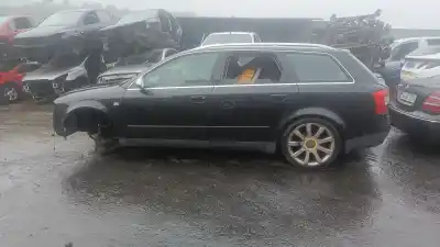 Veículo de Sucata audi a4 b6 avant (8e5) 2.5 tdi do ano 2001 alimentado aym