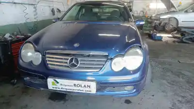 Vehículo de desguace MERCEDES-BENZ CLASE C COUPÉ (CL203)  del año 2001 con motor 611962