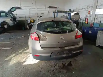 Scrapping Vehicle renault megane iii fastback (bz0/1_, b3_) 1.5 dci of the year 2009 powered k9k g8