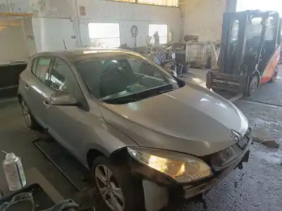 Scrapping Vehicle renault megane iii fastback (bz0/1_, b3_) 1.5 dci of the year 2009 powered k9k g8