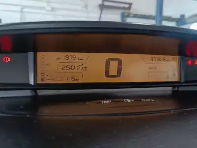 Scrapping Vehicle citroen c4 coupe vtr plus of the year 2005 powered 9hy