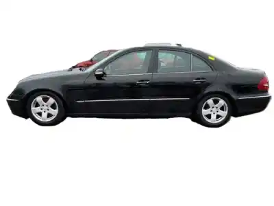 Veicolo di demolizione MERCEDES-BENZ CLASE E (W211)  dell'anno 2003 alimentato OM 628.961