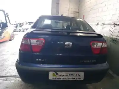 Sloopvoertuig seat cordoba (6k1, 6k2) 1.4 i van het jaar 2000 aangedreven akk