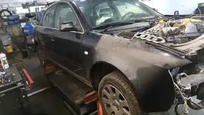 Veículo de Sucata audi a6 c5 (4b2) 2.5 tdi do ano 2025 alimentado afb