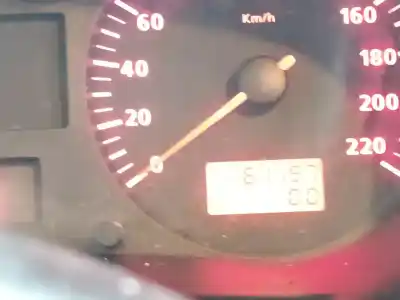 Veicolo di demolizione seat ibiza ii (6k1) 1.4 i dell'anno 2000 alimentato akk