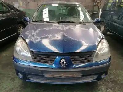 Здавання транспортного засобу RENAULT                                            CLIO II FASE II (B/CB0)                                                                                                                                                                                                                                    Clio Blue Sensation                                                                                                                                                                                                                                        року 2004 потужний 