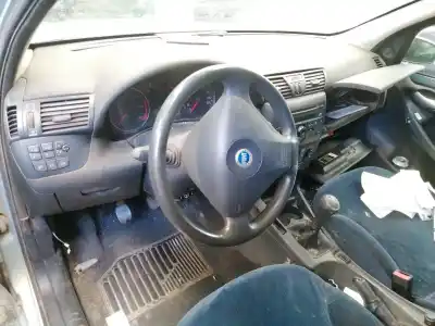 Vehicul casat fiat stilo (192) 1.9 jtd cat al anului 2002 alimentat 192a1000