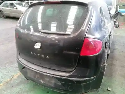 Scrapping Vehicle seat altea (5p1) 2.0 tdi 16v of the year 2005 powered bkd