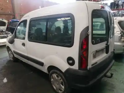 Veicolo di demolizione renault                                            kangoo (f/kc0)                                                                                                                                                                                                                                             f8q632                                                                                                                                                                                                                                                     dell'anno 2002 alimentato f8q632