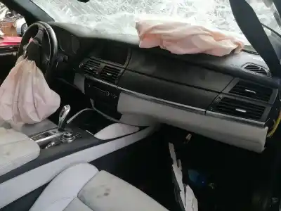 Scrapping Vehicle bmw x5 (e70) m of the year 2009 powered s63b44a