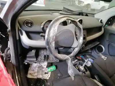 Утилизация автомобиля smart forfour básico (70kw) года 2006 питание 135930