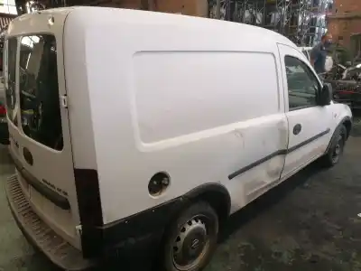 Veículo de Sucata opel combo familiar do ano 2003 alimentado y17dtl