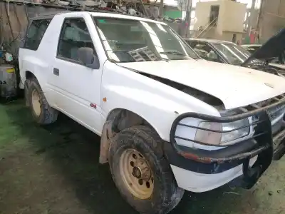 Veículo de Sucata opel frontera a sport do ano 1995 alimentado c20ne