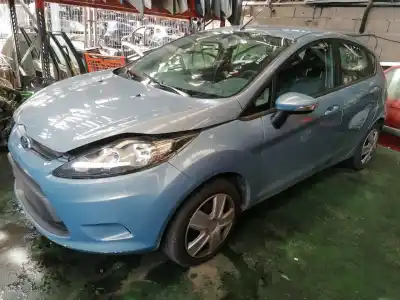 Sloopvoertuig ford fiesta (cb1) trend van het jaar 2011 aangedreven 