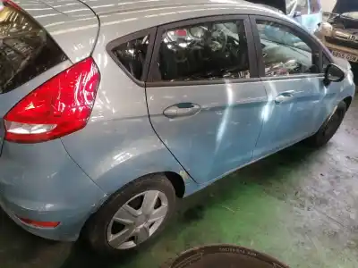Sloopvoertuig ford fiesta (cb1) trend van het jaar 2011 aangedreven 