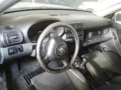 Здавання транспортного засобу seat toledo (1m2) 1.9 tdi року 2001 потужний 