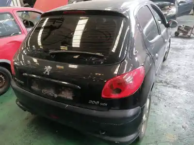 Vehicul casat peugeot 206 berlina x-line refri al anului 2006 alimentat 8hz