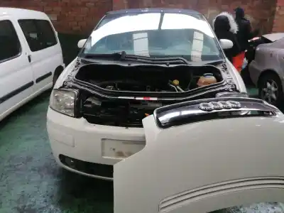Scrapping Vehicle AUDI A2 (8Z) 1.4 TDI of the year 2001 powered AMF