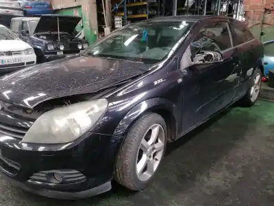 Здавання транспортного засобу opel astra gtc 1.9 cdti року 2005 потужний 