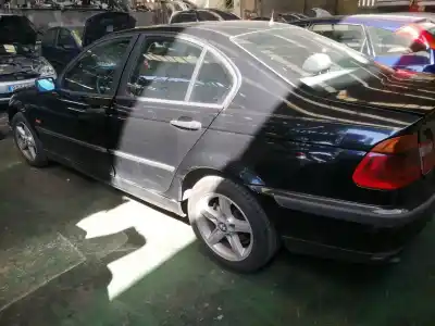 Veículo de Sucata bmw serie 3 berlina (e46) 320d do ano 2001 alimentado 