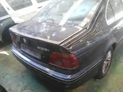 Veicolo di demolizione bmw serie 5 berlina (e39) 535i dell'anno 1998 alimentato 