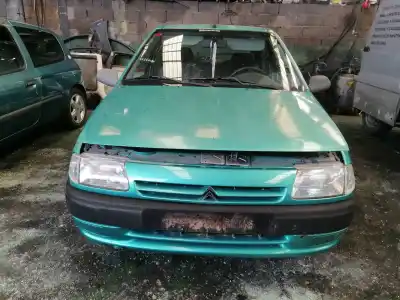 Véhicule à la ferraille CITROEN SAXO 1.1 SX de l'année 1996 alimenté HDZ