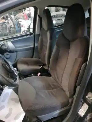 Veicolo di demolizione citroen c1 sx dell'anno 2005 alimentato cfa