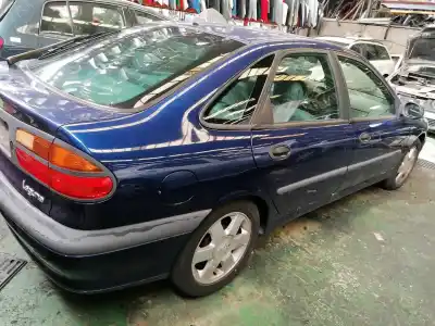 Здавання транспортного засобу renault laguna (b56) 1.6 16v rt року 1998 потужний k4m720