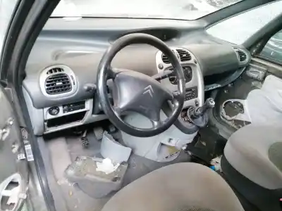 Veículo de Sucata citroen xsara picasso (n68) 1.6 hdi do ano 2011 alimentado 9hx